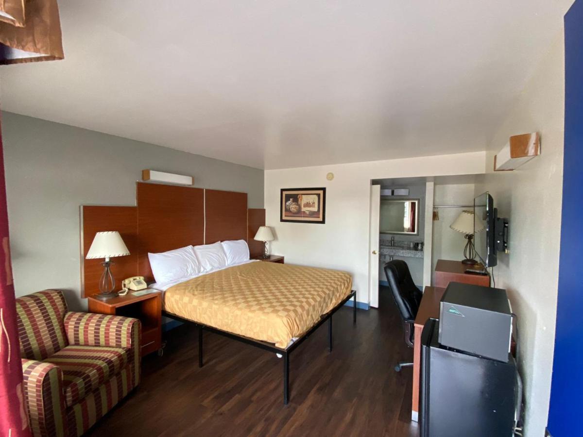 Travelodge By Wyndham Albuquerque West Dış mekan fotoğraf